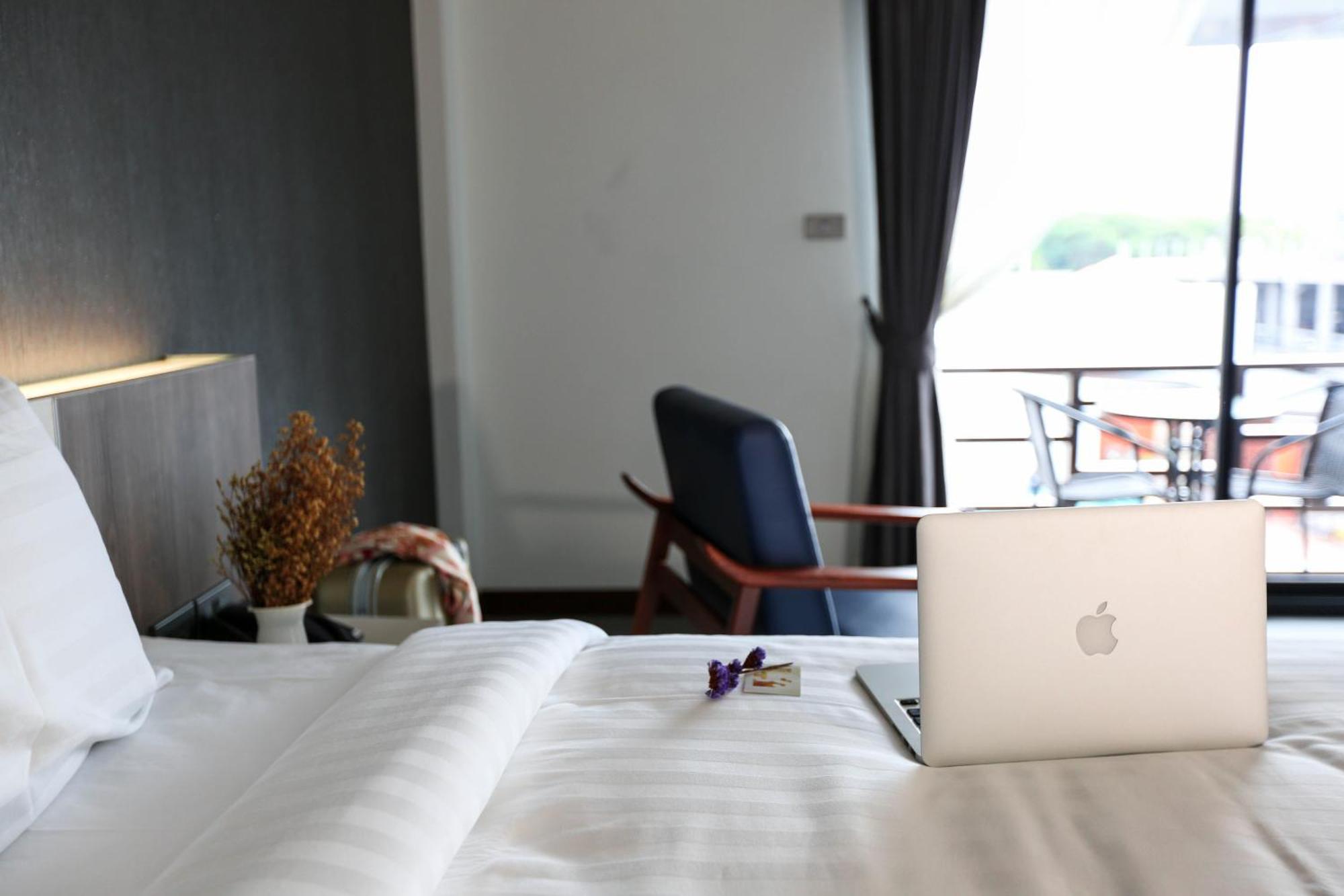 Socool Grand Hotel Nang Rong Bagian luar foto