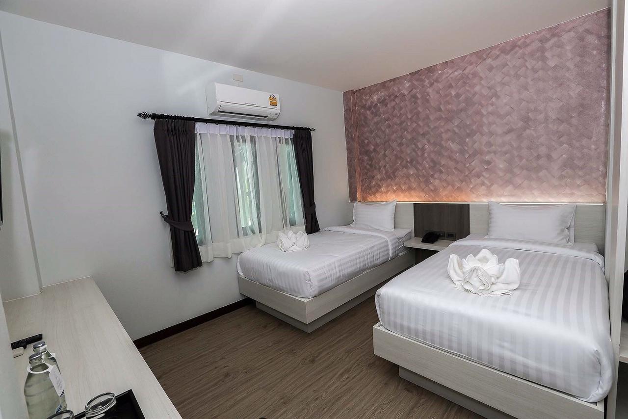 Socool Grand Hotel Nang Rong Bagian luar foto